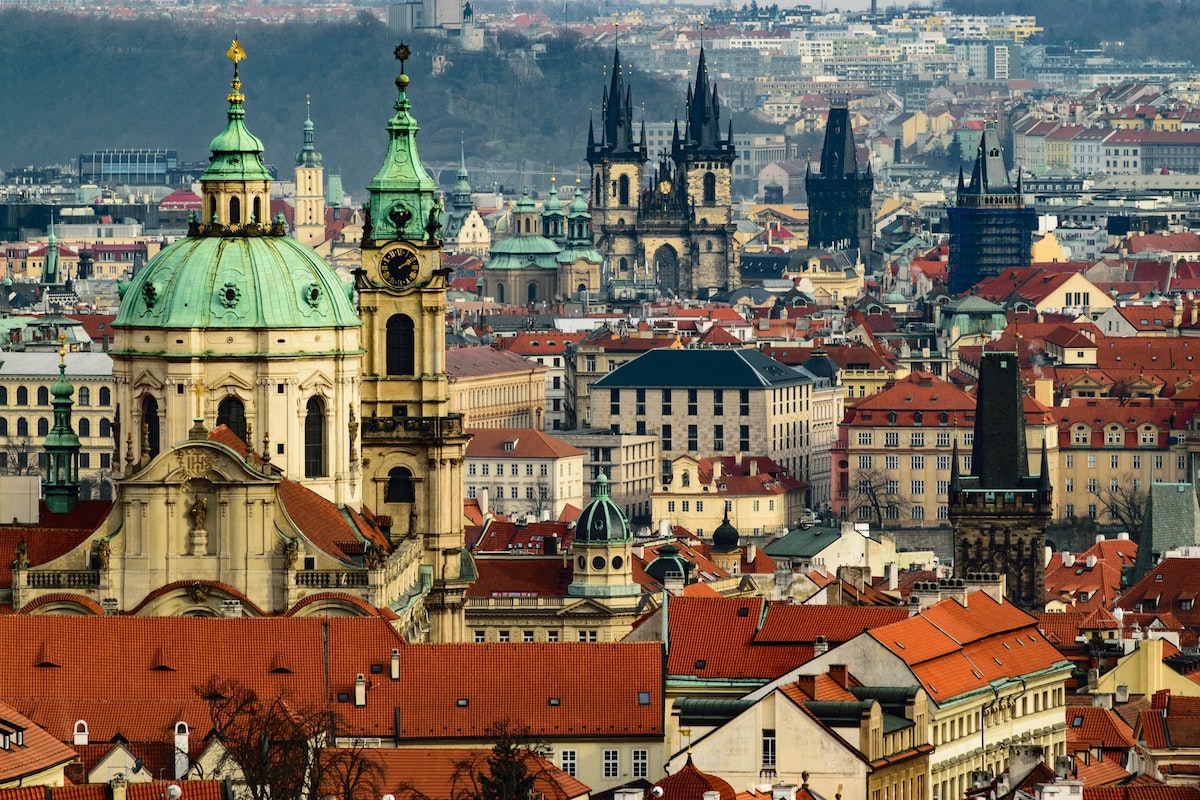 Prague: City Travel Guide