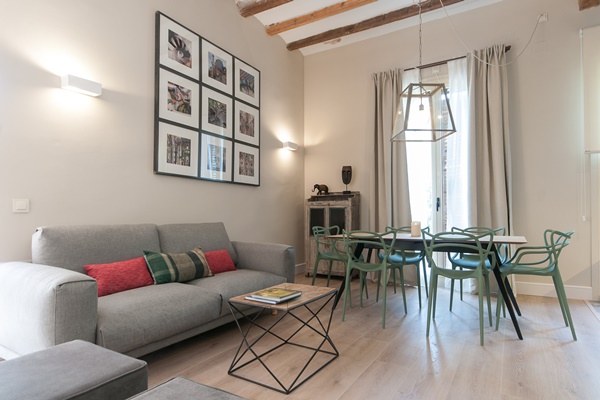 Luxury Long-Term Rentals in Barcelona Near La Rambla