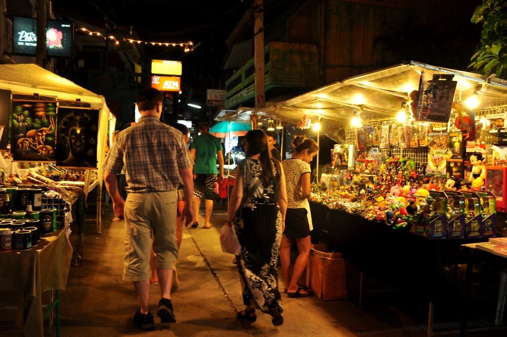 Night Market in Koh Samui - All Luxury Apartments