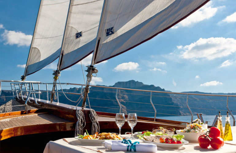 sunset cruise in Santorini - All Luxury Apartments